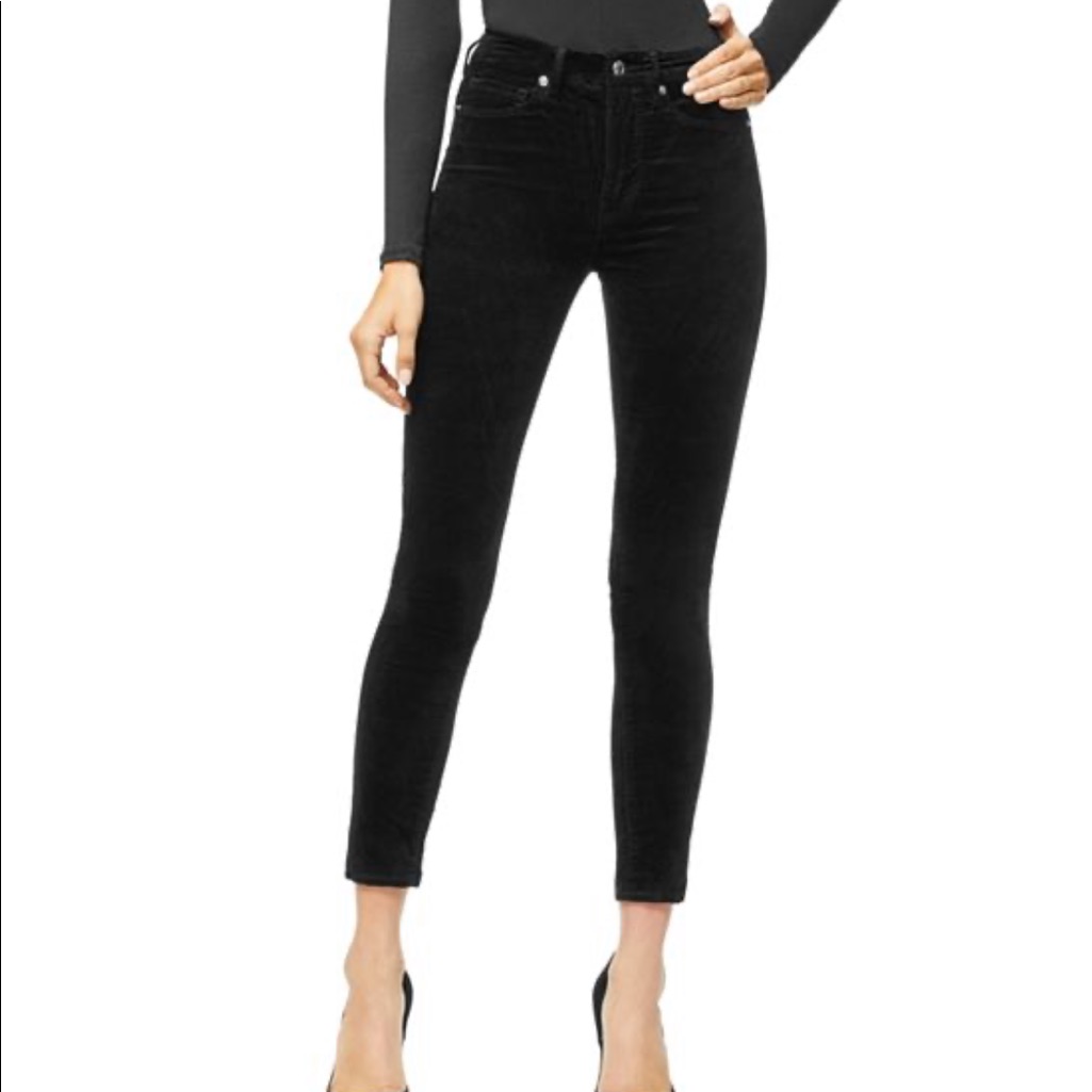 Good Legs Crop Velvet